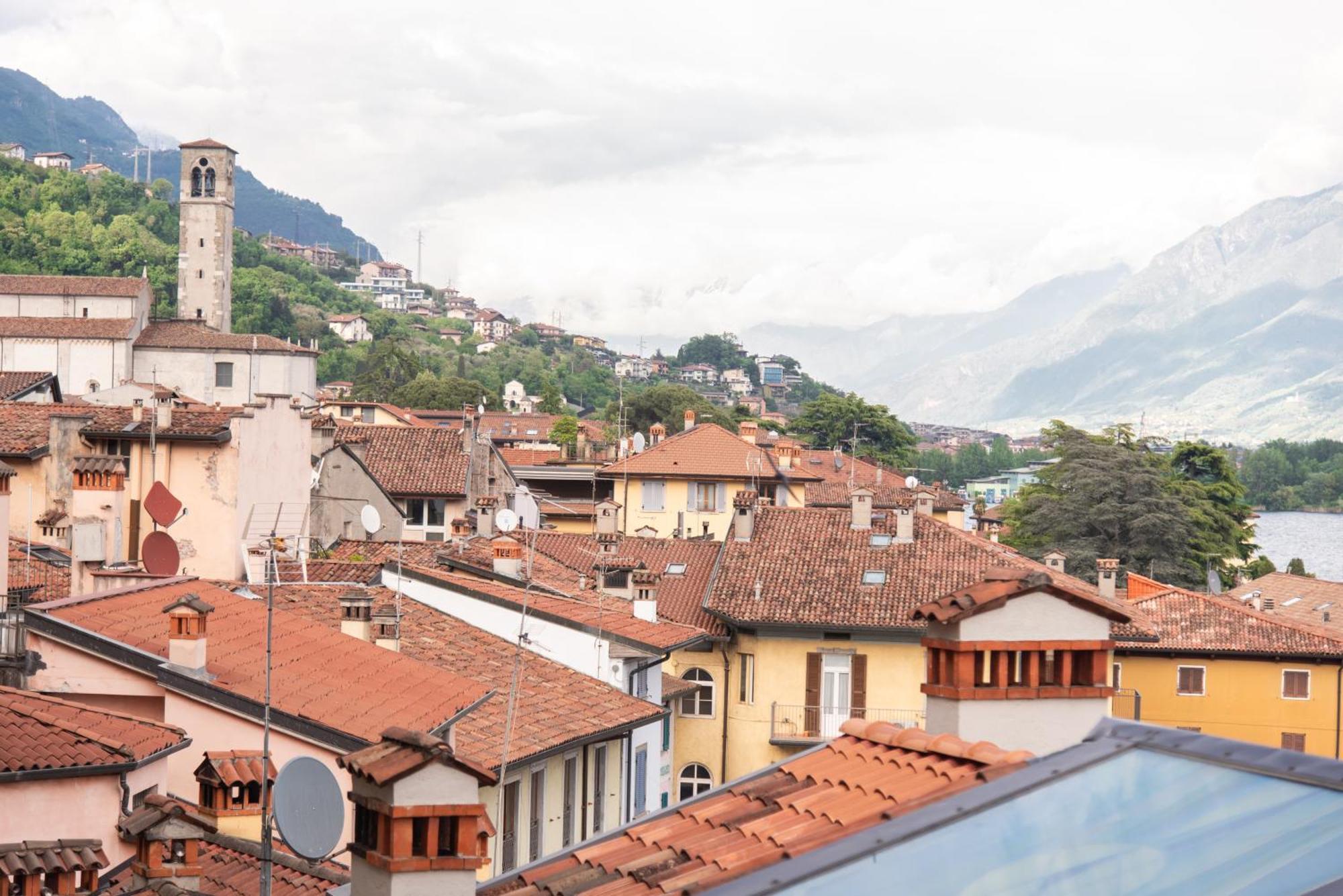 Tra Il Borgo E Il Lago Lovere Exterior photo