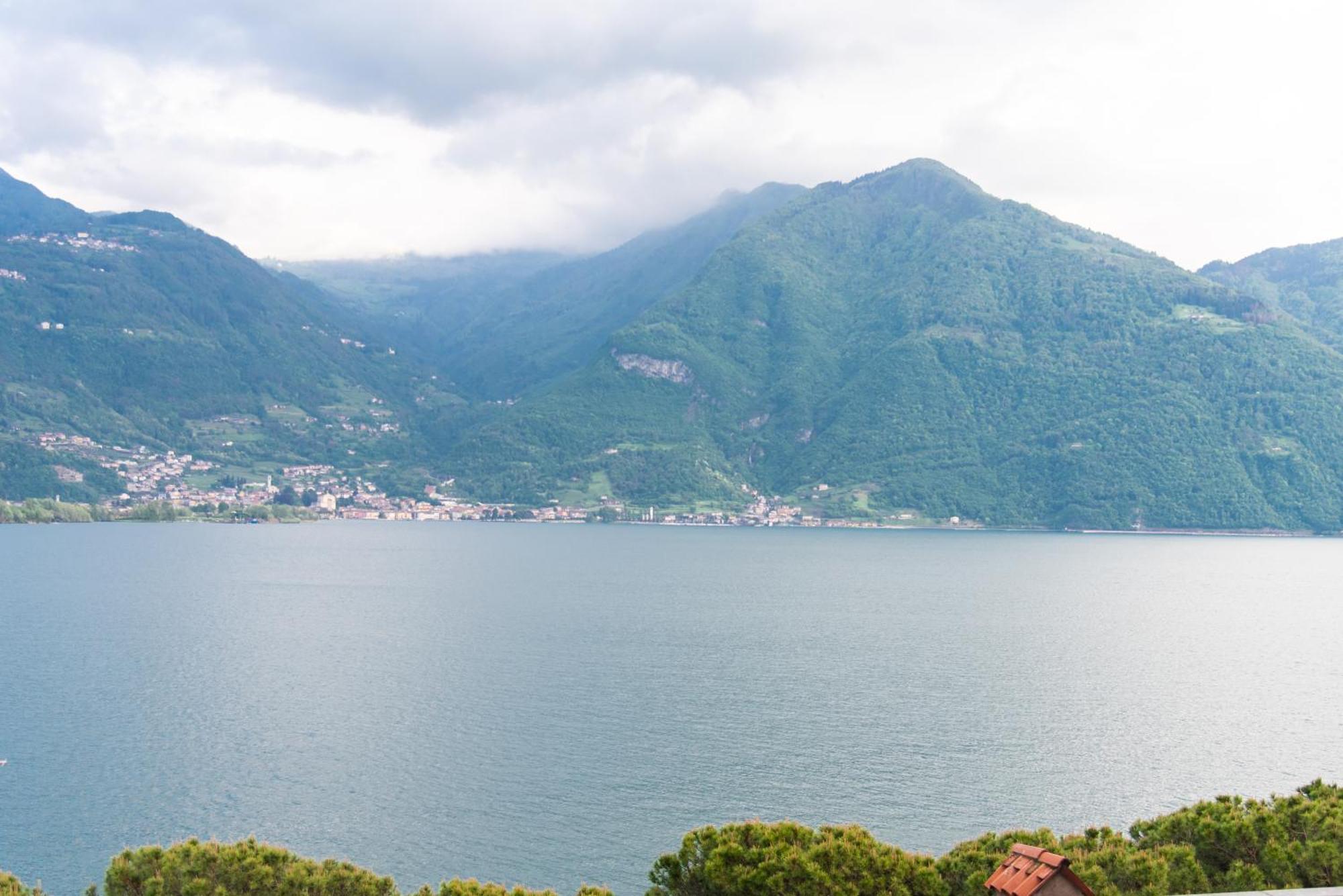 Tra Il Borgo E Il Lago Lovere Exterior photo
